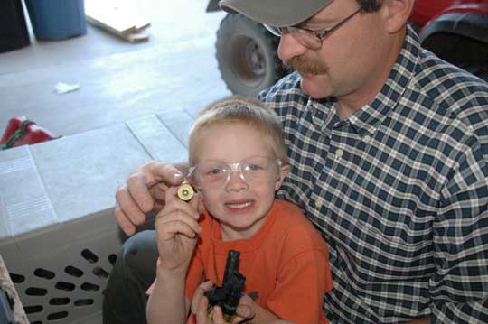 Shotgun Reloading - Family Time Shotgun Reloading - Family Time